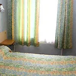 Hotel Moderne 2*