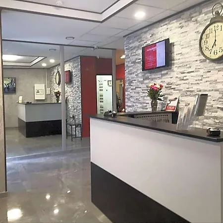 Moderne מלון 2*