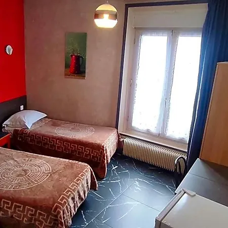 Hotel Moderne 2*