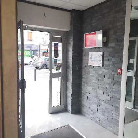 Отель Moderne 2*