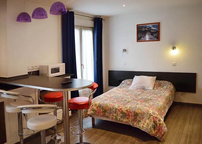 Hotel Moderne